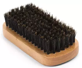beard brush vs comb
